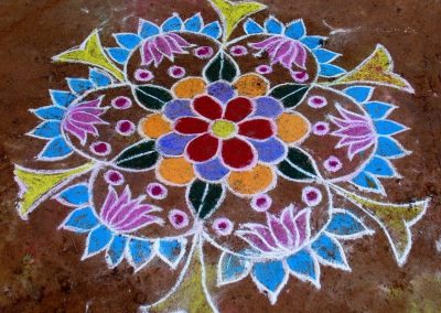 Kolam, traditional Hindu ritual floor painting-1